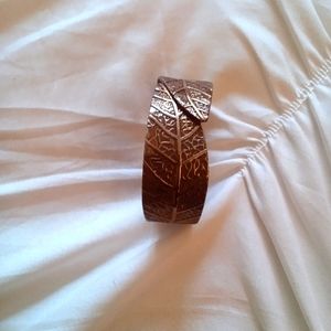 Vintage Leaf Bracelet